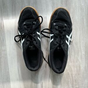 Women’s ASICS Volleyball shoes